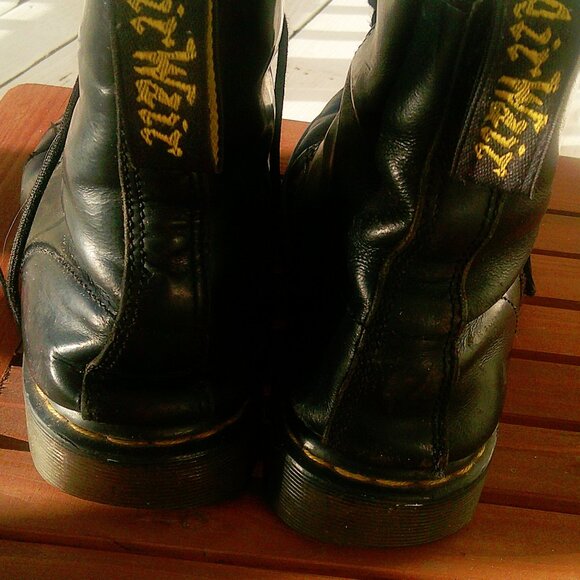 Doc Martins Black Air Wair Combat Boots 9 - Picture 2 of 5